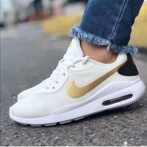 women's oketo air max casual sneakers